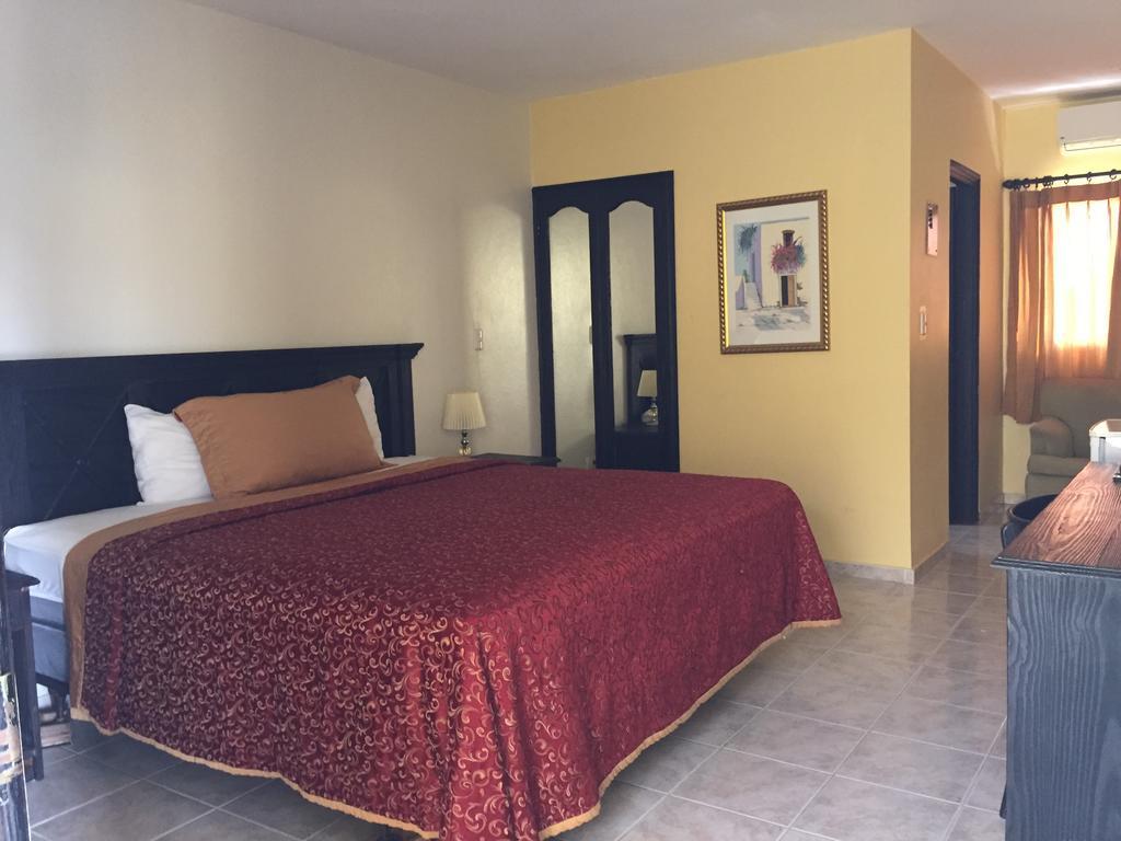 Hotel Las Caobas Сан-Франсиско-де-Макоріс Екстер'єр фото